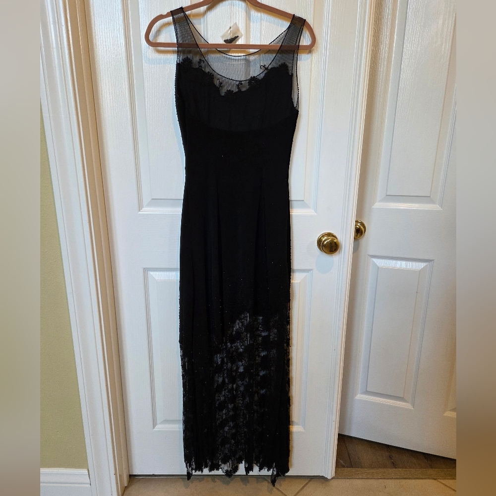 Elegant Jovani Black Lace Beaded Tulle Lace Formal Gown Size 6 Black Tie - Picture 3 of 12